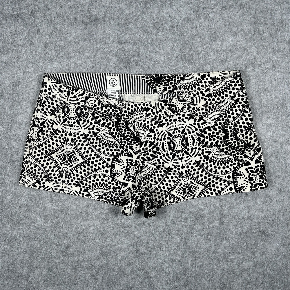 Volcom Frochickie 2.5" Shorts Womens Size 3 White Black Geometric Loud Pattern